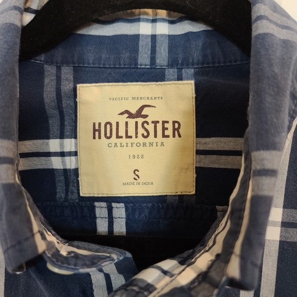 Hollister plaid button down, S - Picture 4 of 5